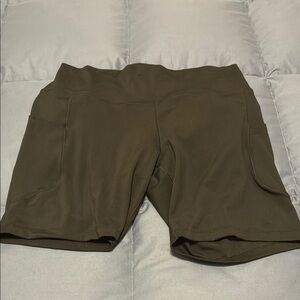 Nike One DRI-FIT women’s black shorts. Size XL